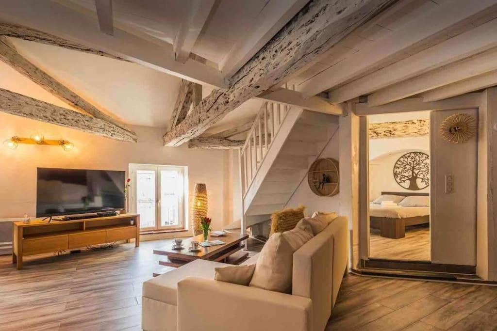 Appartement Cocooning, Climatise, Au Coeur D'Agen Buitenkant foto